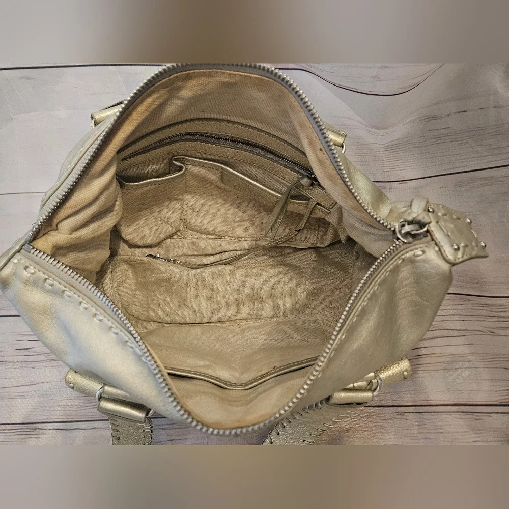 Michael KORS Gold Leather Bag - Picture 5 of 14